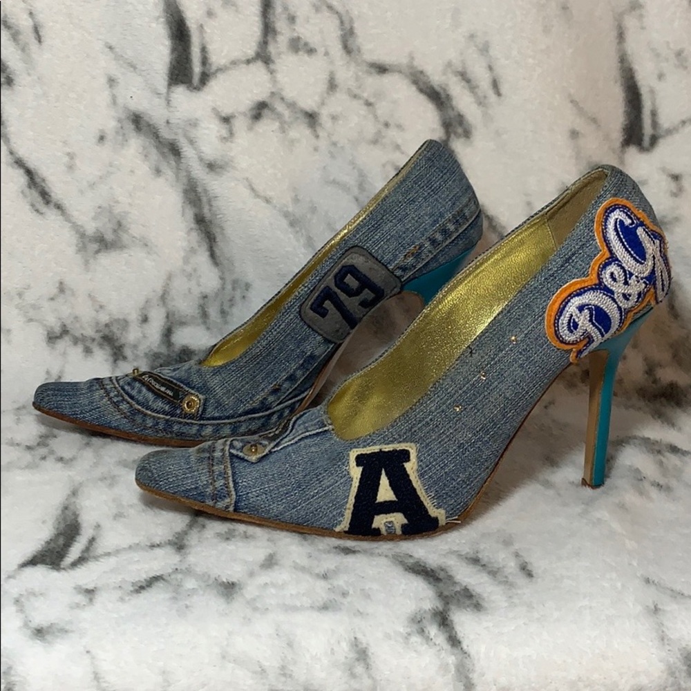 D&G Varsity Denim Stiletto Pump - 38
